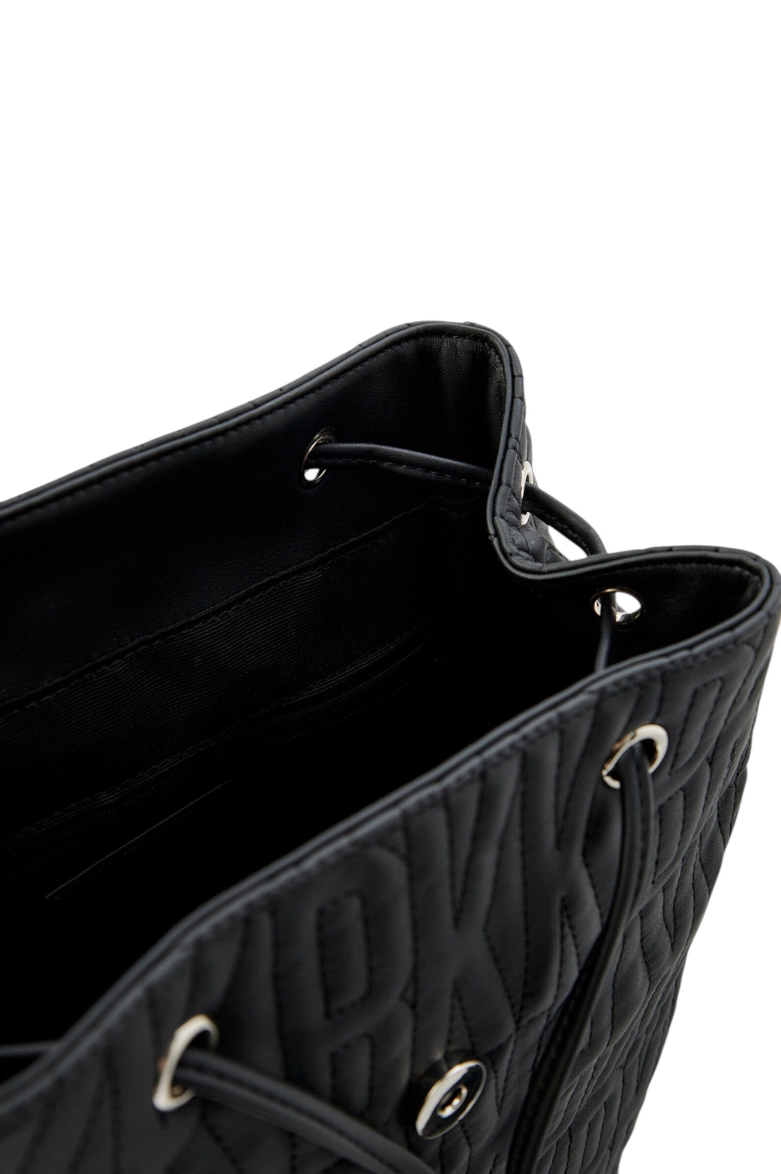 Рюкзак жен. АРТ.BKZA00868P,чер,и.к/тек